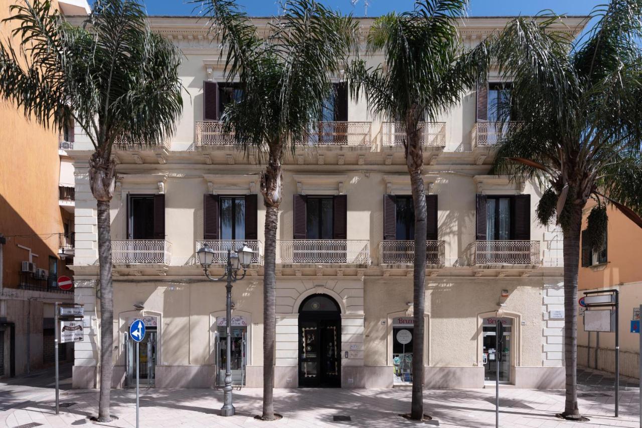 Maria Vittoria Charming Rooms And Apartments Brindisi Zewnętrze zdjęcie