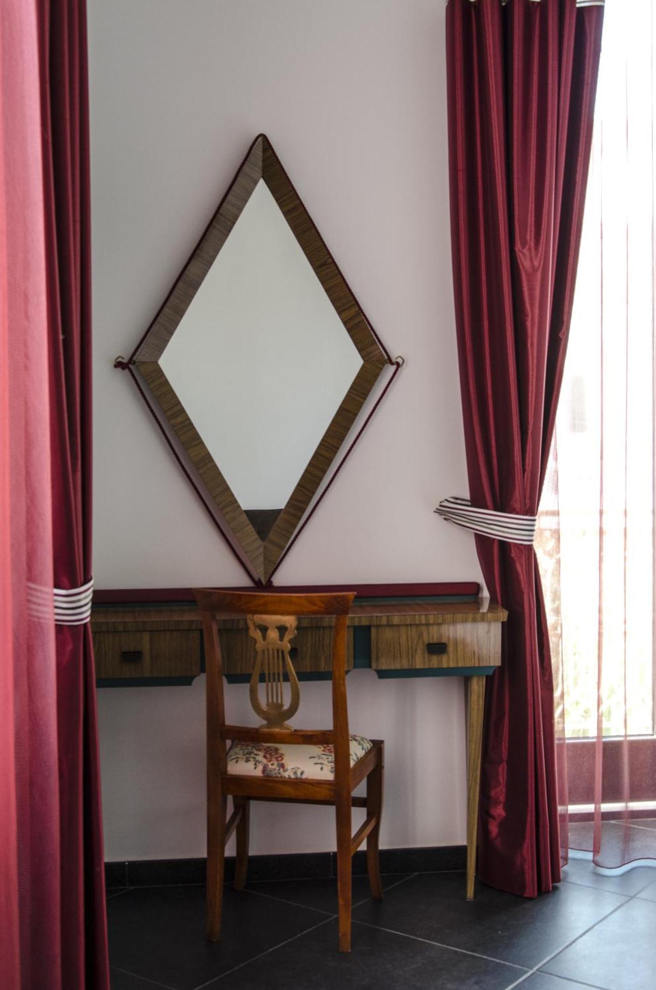 Maria Vittoria Charming Rooms And Apartments Brindisi Pokój zdjęcie