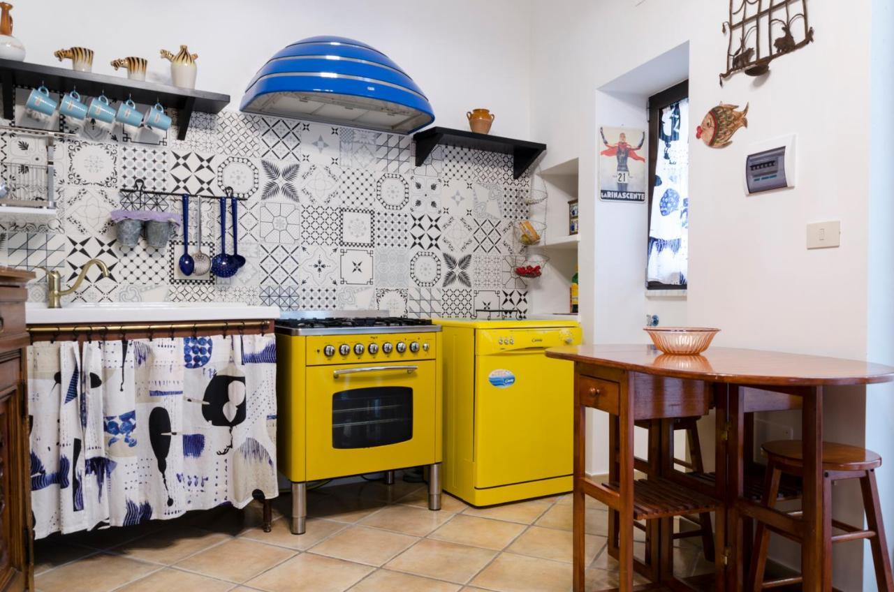 Maria Vittoria Charming Rooms And Apartments Brindisi Zewnętrze zdjęcie