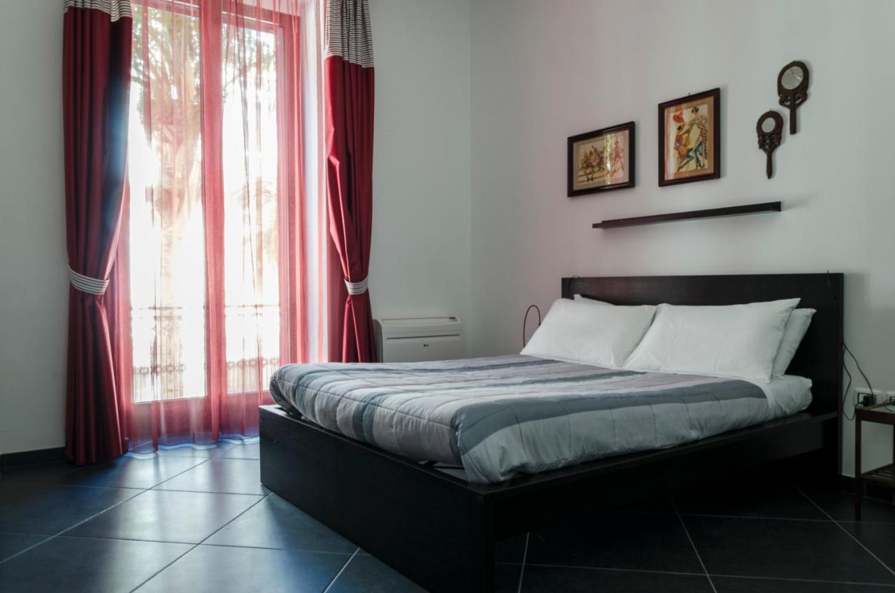 Maria Vittoria Charming Rooms And Apartments Brindisi Zewnętrze zdjęcie